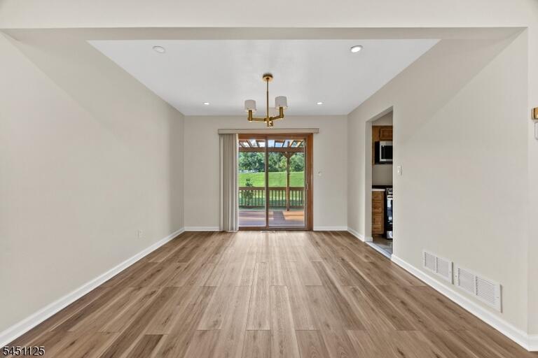 Property listing MLS 4044515 photo 23