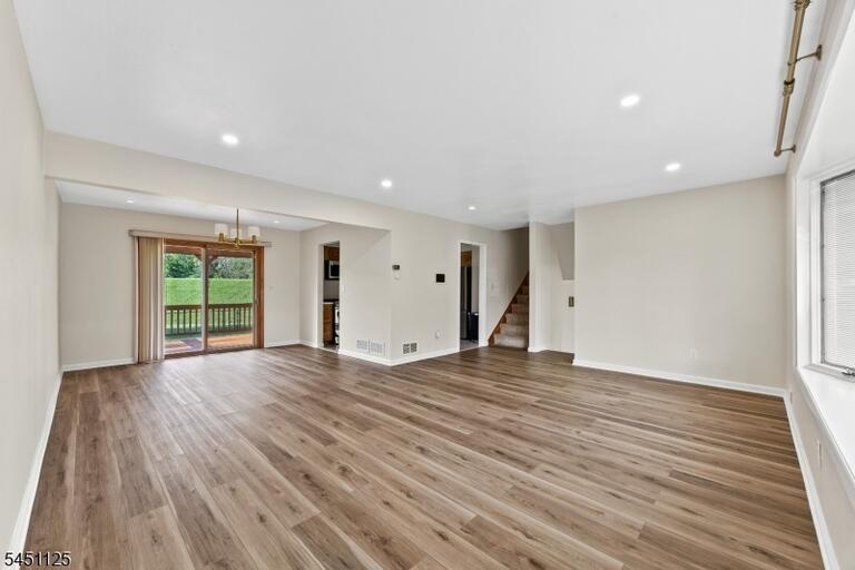 Property listing MLS 4044515 photo 28