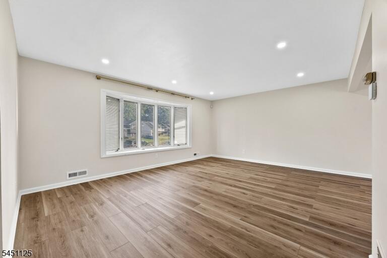 Property listing MLS 4044515 photo 29