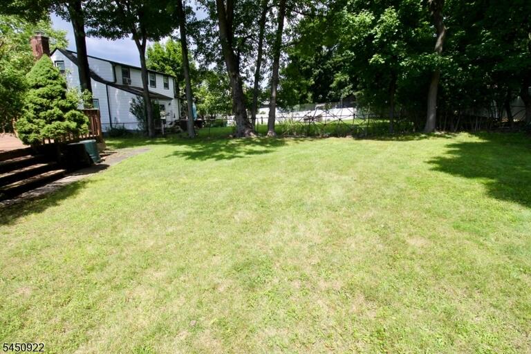 Property listing MLS 4044519 photo 13