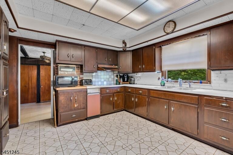 Property listing MLS 4044604 photo 12