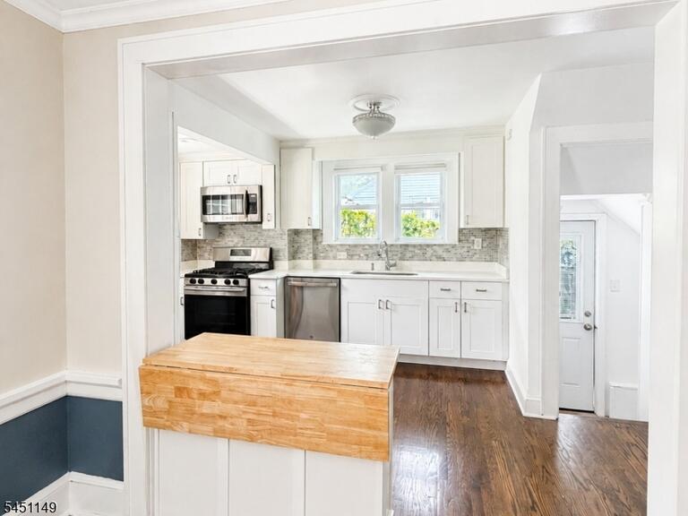 Property listing MLS 4044613 photo 6