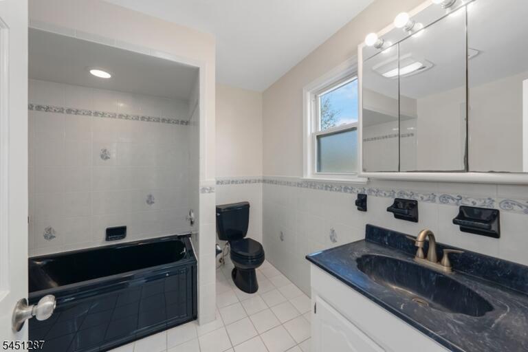 Property listing MLS 4044629 photo 16
