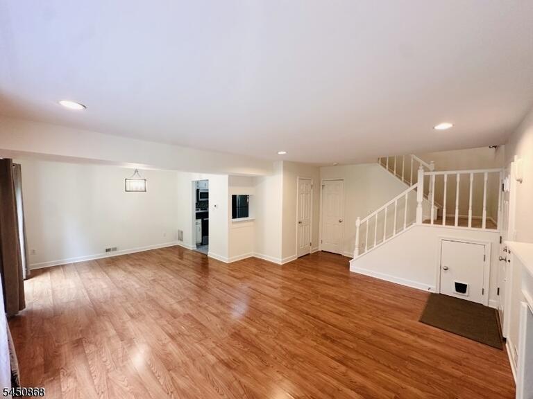 Property listing MLS 4044631 photo 5