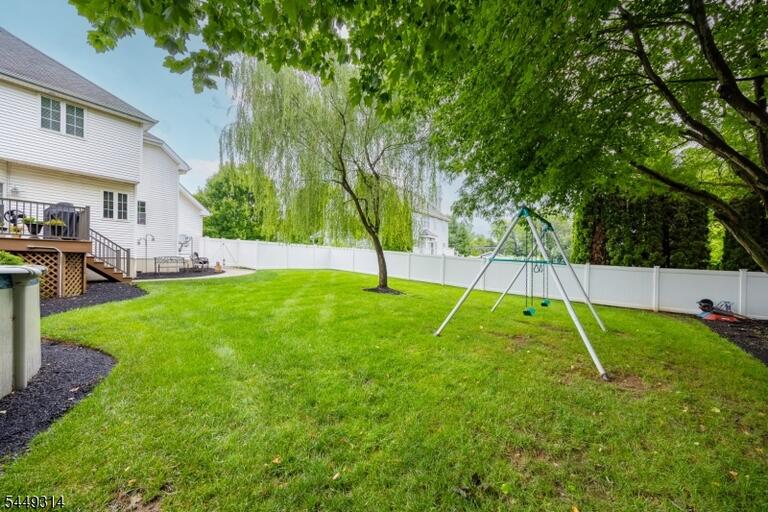 Property listing MLS 4044698 photo 31