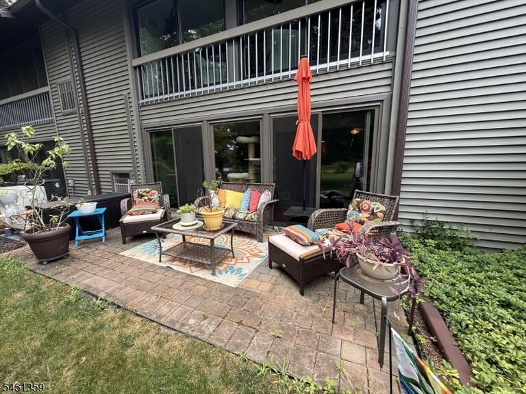 Property listing MLS 4044708 photo 4