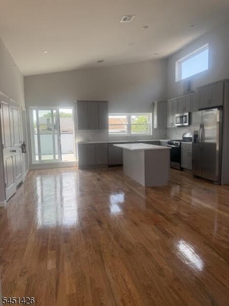 Property listing MLS 4044750 photo 7