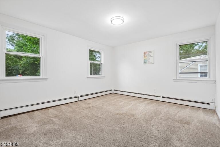 Property listing MLS 4044753 photo 22