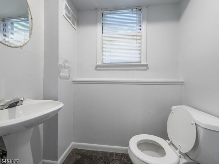 Property listing MLS 4044769 photo 34