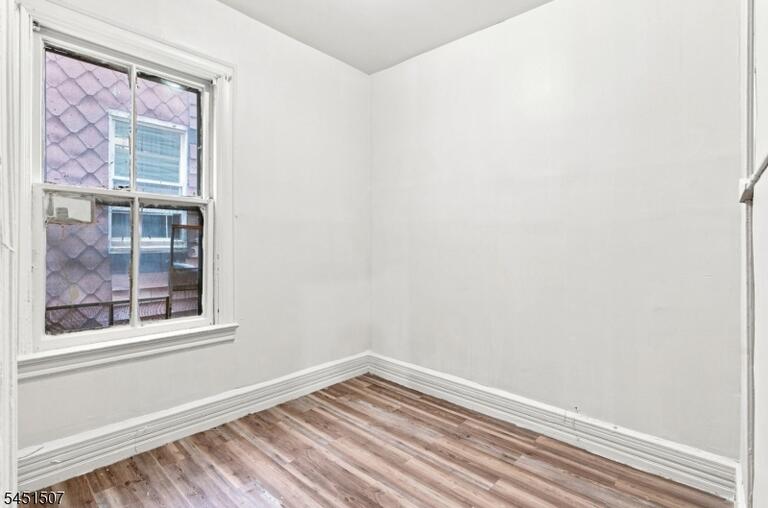 Property listing MLS 4044807 photo 14