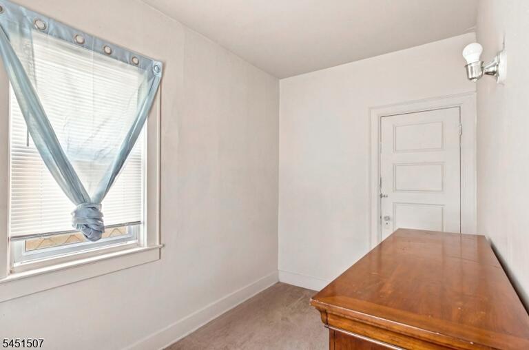 Property listing MLS 4044807 photo 28
