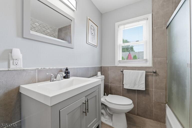 Property listing MLS 4044812 photo 18
