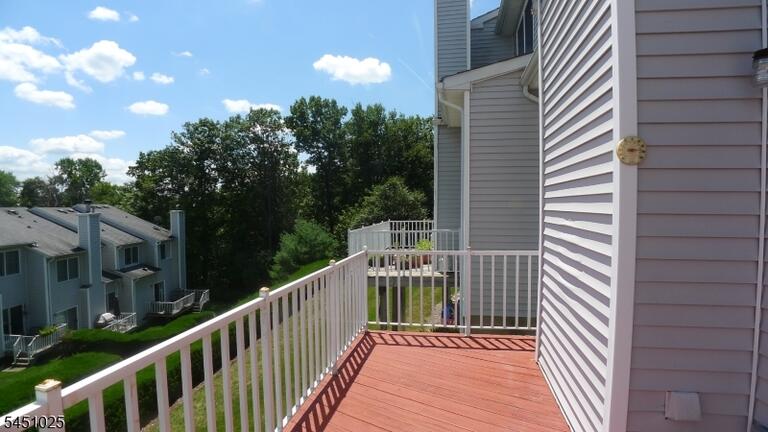 Property listing MLS 4044833 photo 15