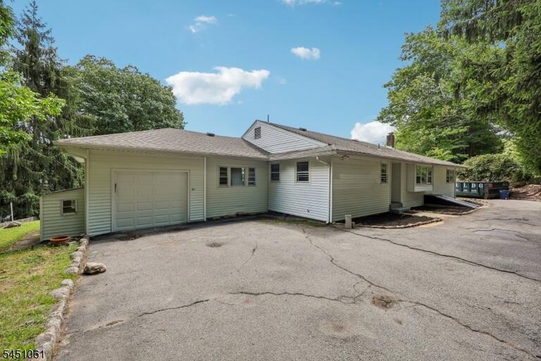 Property listing MLS 4044840 photo 39