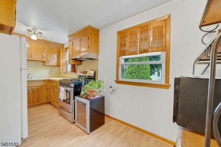 Property listing MLS 4044844 photo 25
