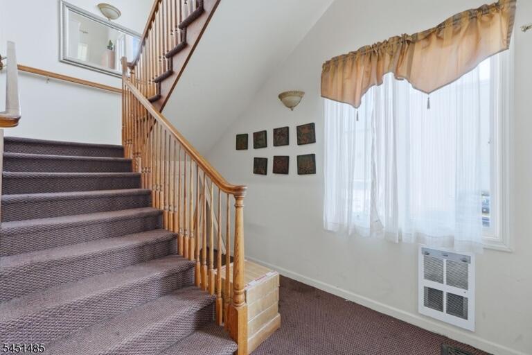 Property listing MLS 4044850 photo 34