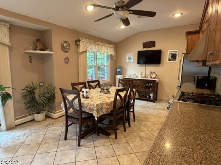 Property listing MLS 4044855 photo 9