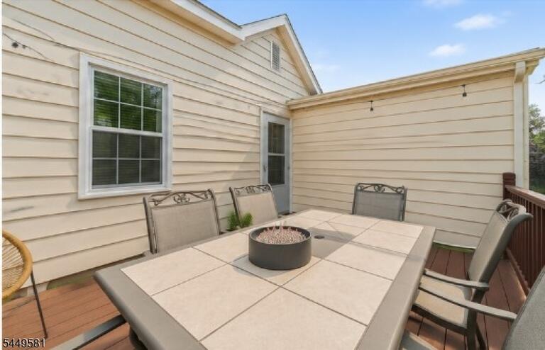 Property listing MLS 4044863 photo 12