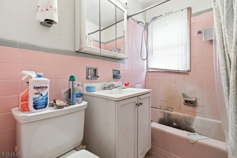 Property listing MLS 4044877 photo 18
