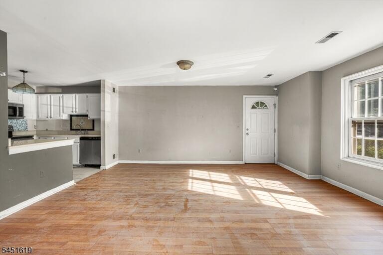 Property listing MLS 4044911 photo 16
