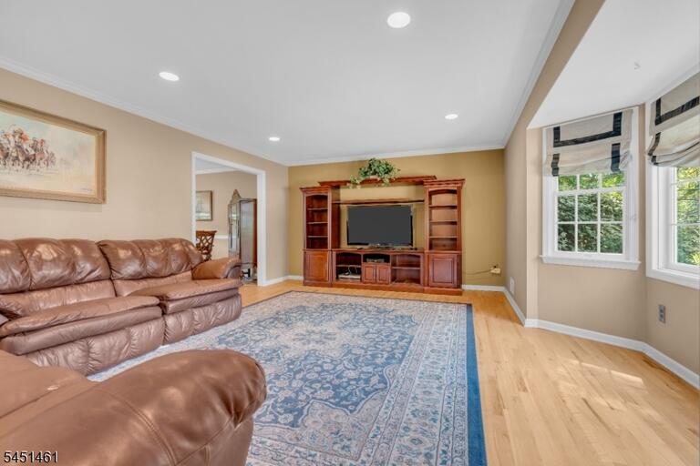 Property listing MLS 4044925 photo 16