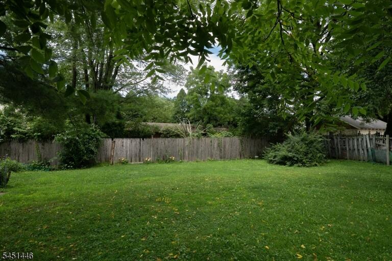 Property listing MLS 4044938 photo 32