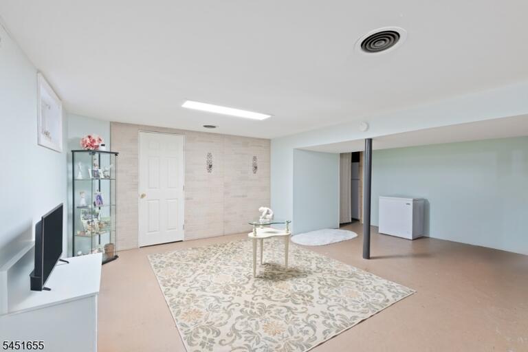 Property listing MLS 4044950 photo 21