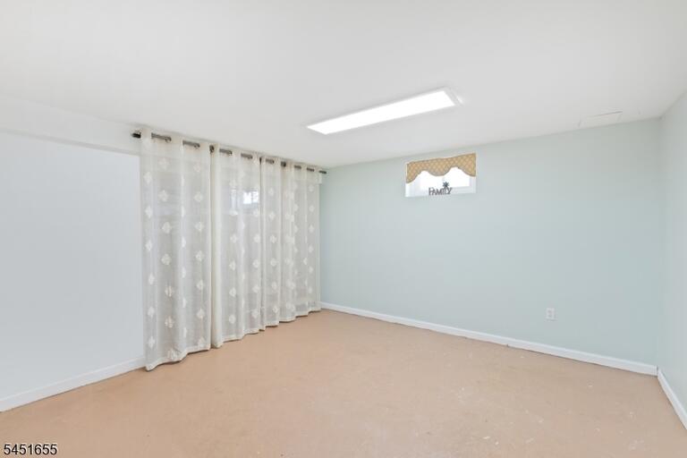 Property listing MLS 4044950 photo 25