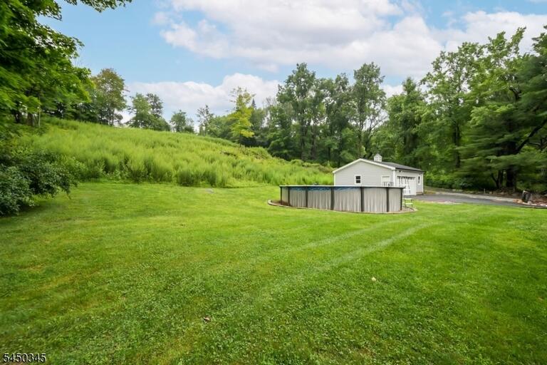Property listing MLS 4044987 photo 37
