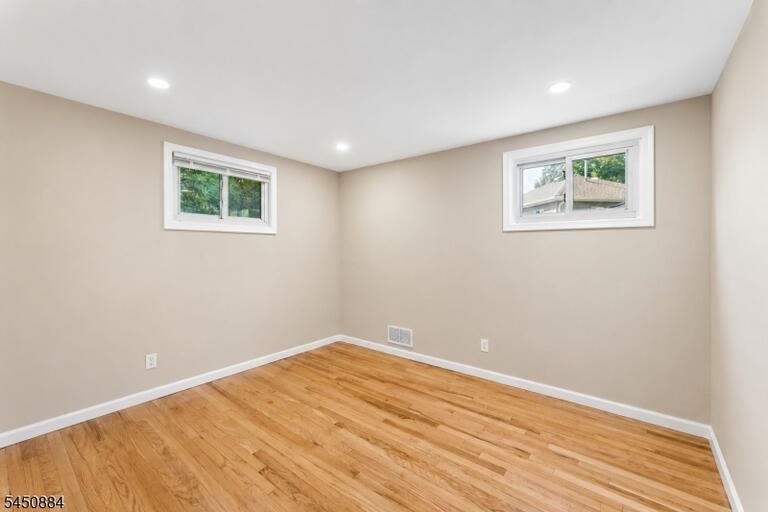 Property listing MLS 4045045 photo 24