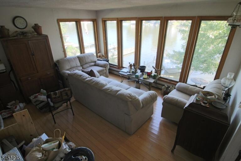 Property listing MLS 4045093 photo 13