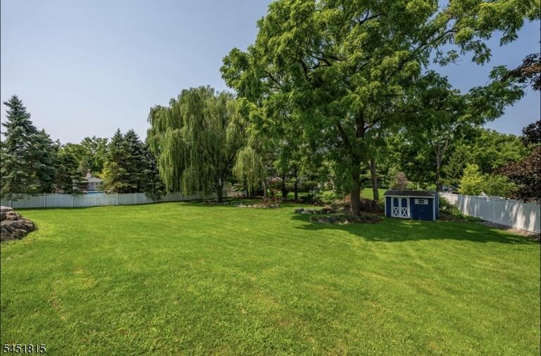 Property listing MLS 4045111 photo 42