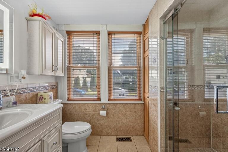 Property listing MLS 4045140 photo 17