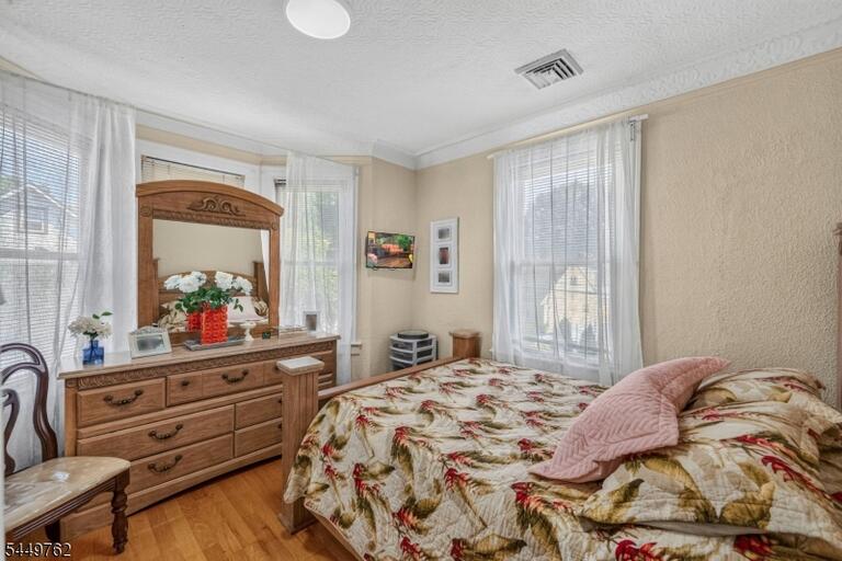 Property listing MLS 4045140 photo 24