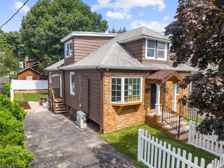 Property listing MLS 4045180 photo 37