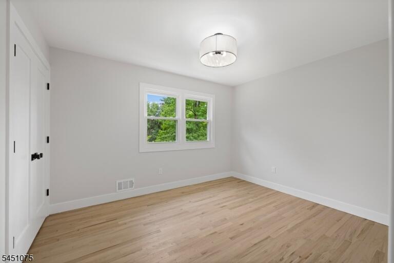 Property listing MLS 4045189 photo 32