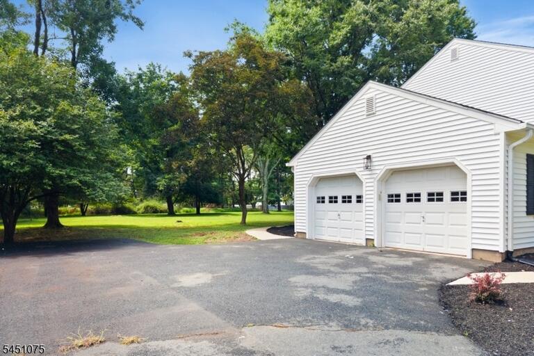 Property listing MLS 4045189 photo 38
