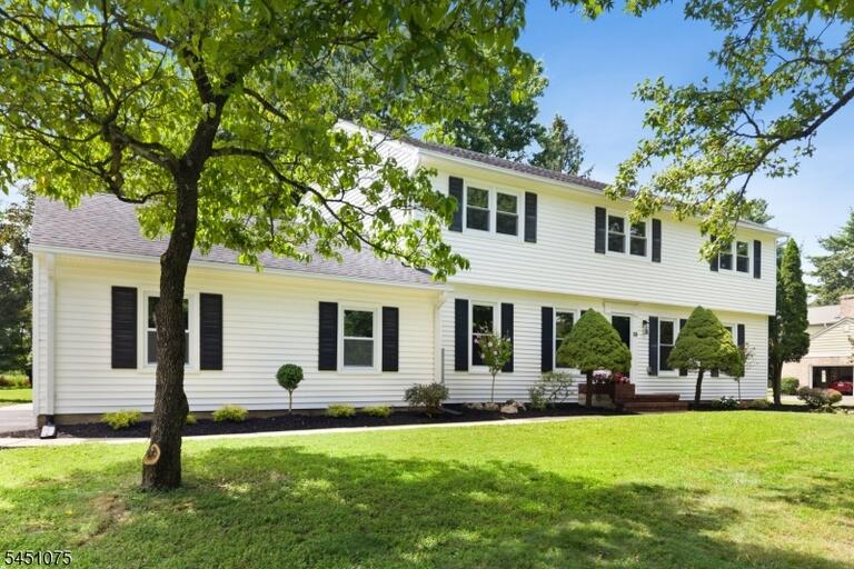 Property listing MLS 4045189 photo 4