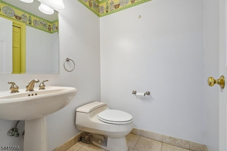 Property listing MLS 4045226 photo 15