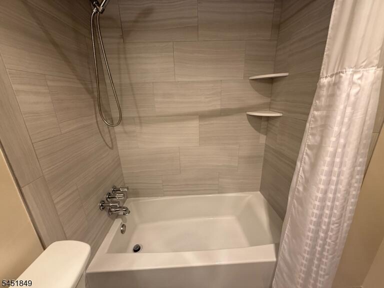 Property listing MLS 4045230 photo 6