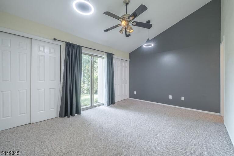 Property listing MLS 4045242 photo 17