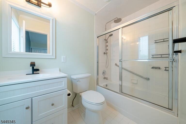 Property listing MLS 4045242 photo 19