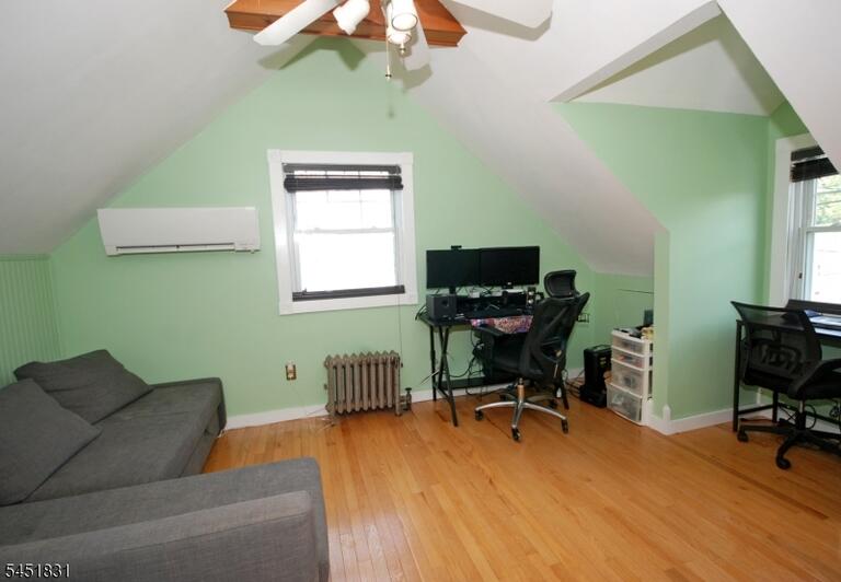 Property listing MLS 4045292 photo 22