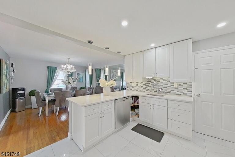 Property listing MLS 4045297 photo 29