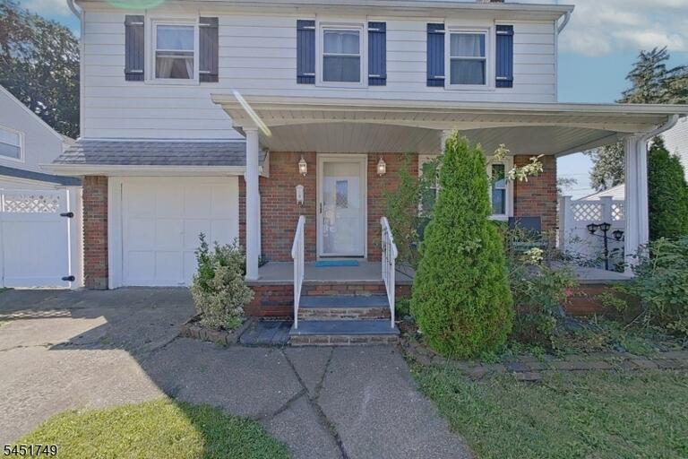 Property listing MLS 4045297 photo 4