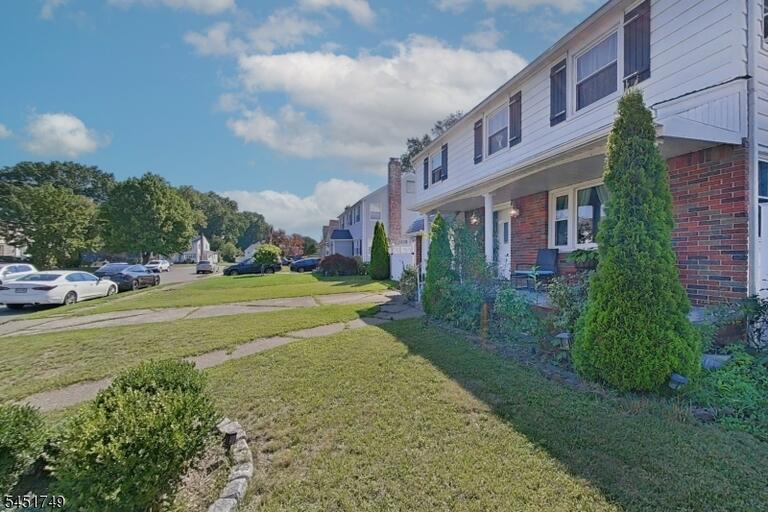 Property listing MLS 4045297 photo 5