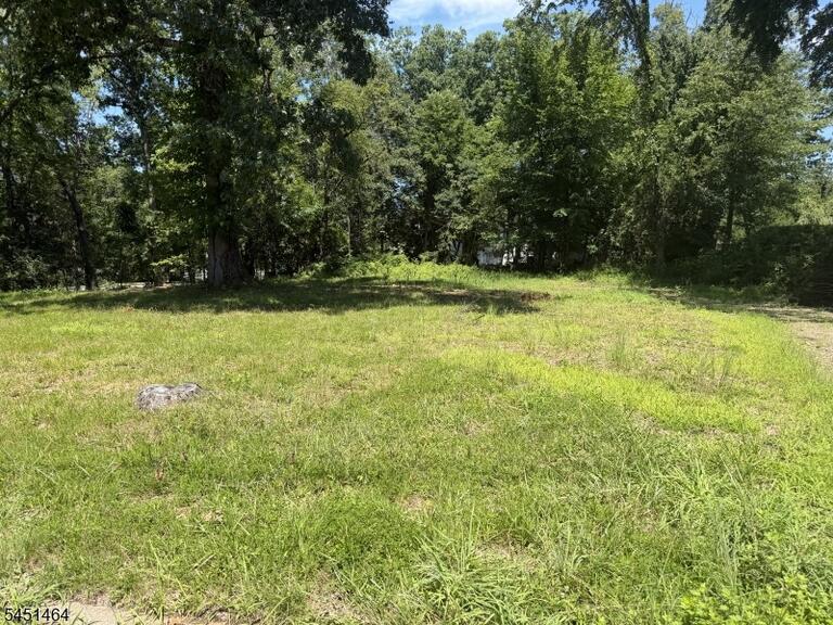Property listing MLS 4045326 photo 1