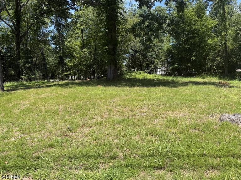 Property listing MLS 4045326 photo 2