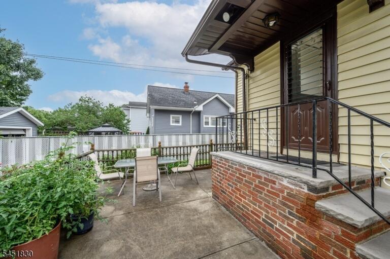 Property listing MLS 4045371 photo 37