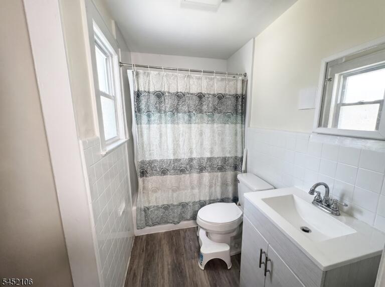 Property listing MLS 4045376 photo 3